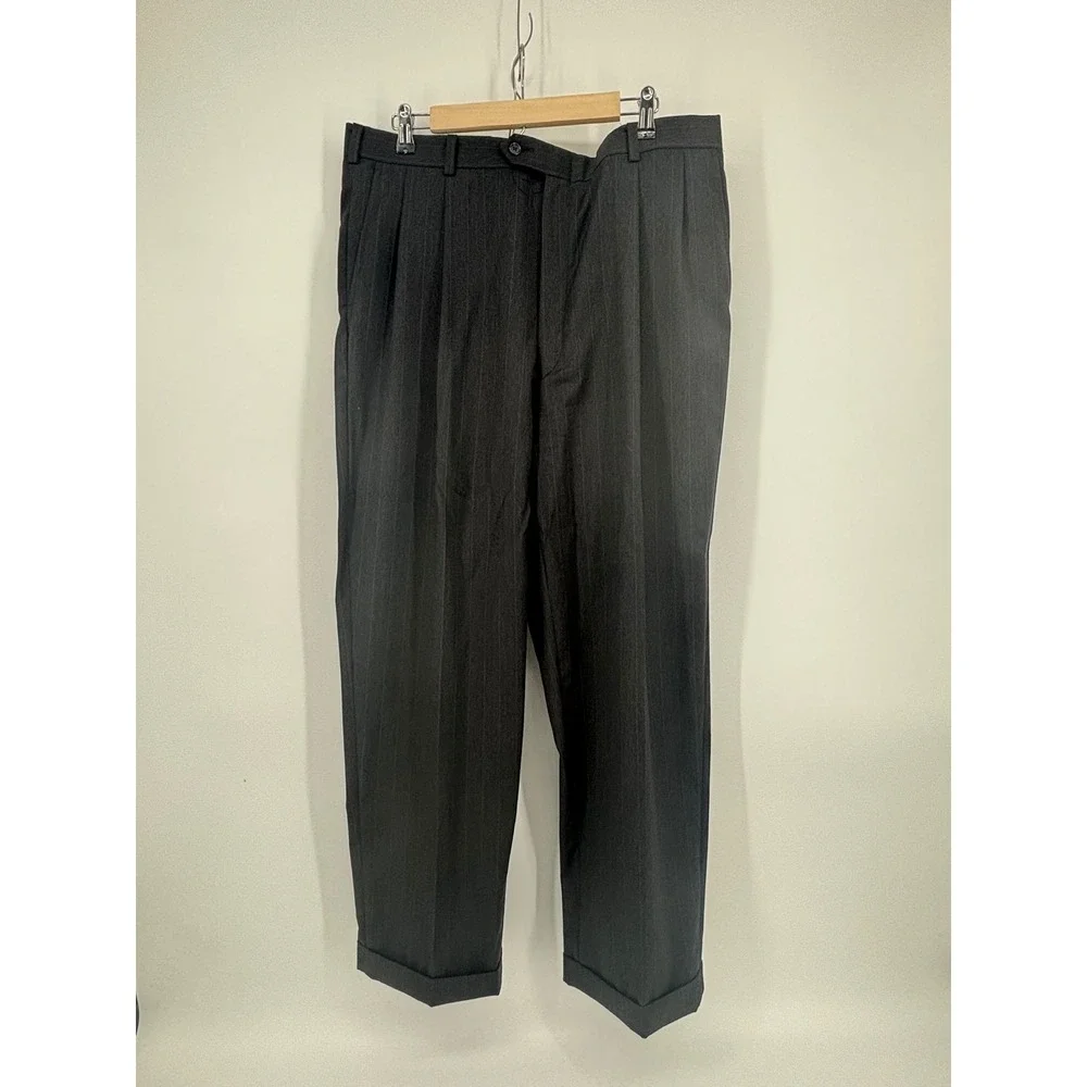 Burberrys Mens Pinstripe Suit Charcoal Grey Wool 2 Button Blazer Pleated Pants